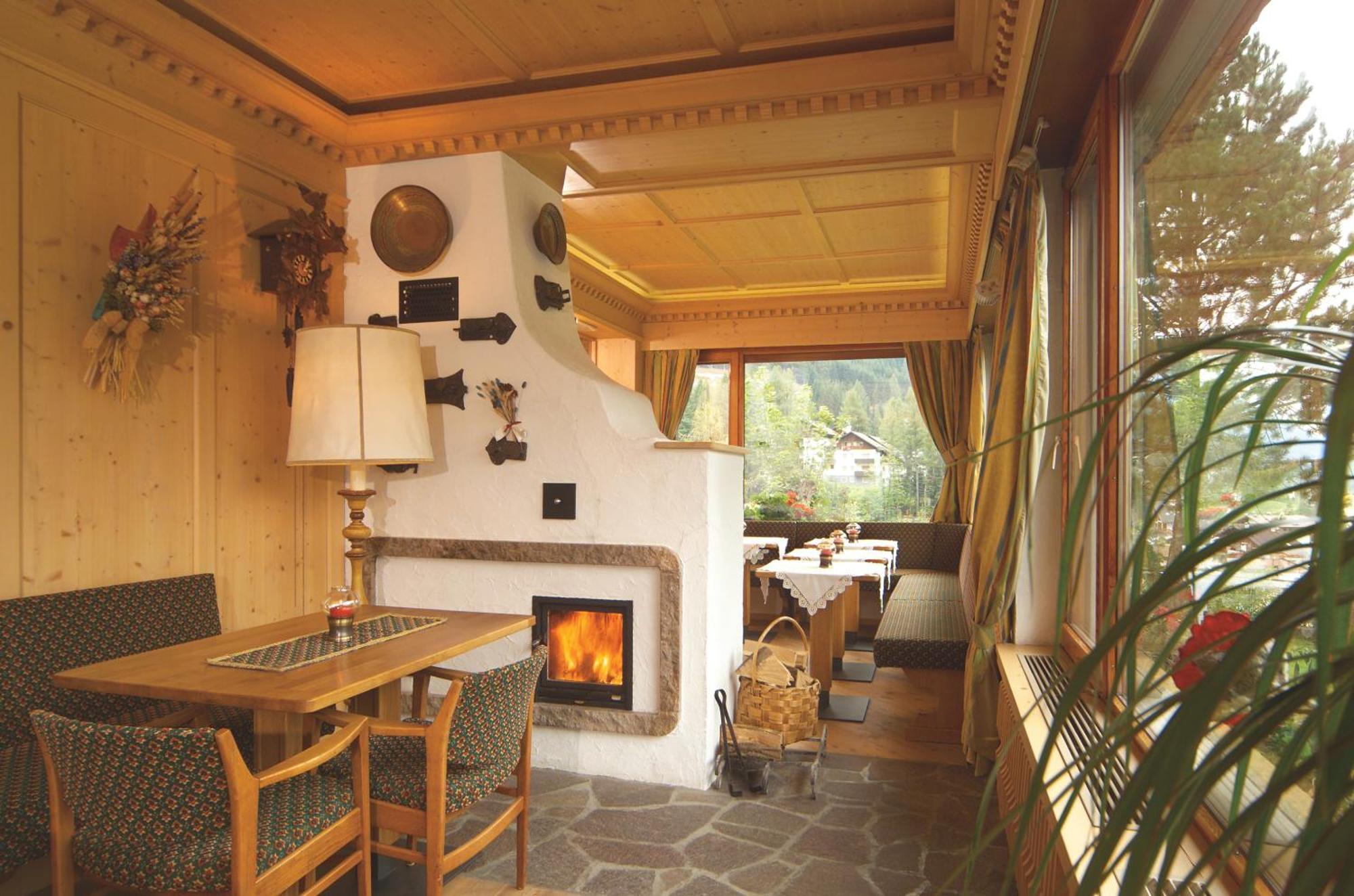 Hotel Catinaccio Rosengarten Моена Екстер'єр фото