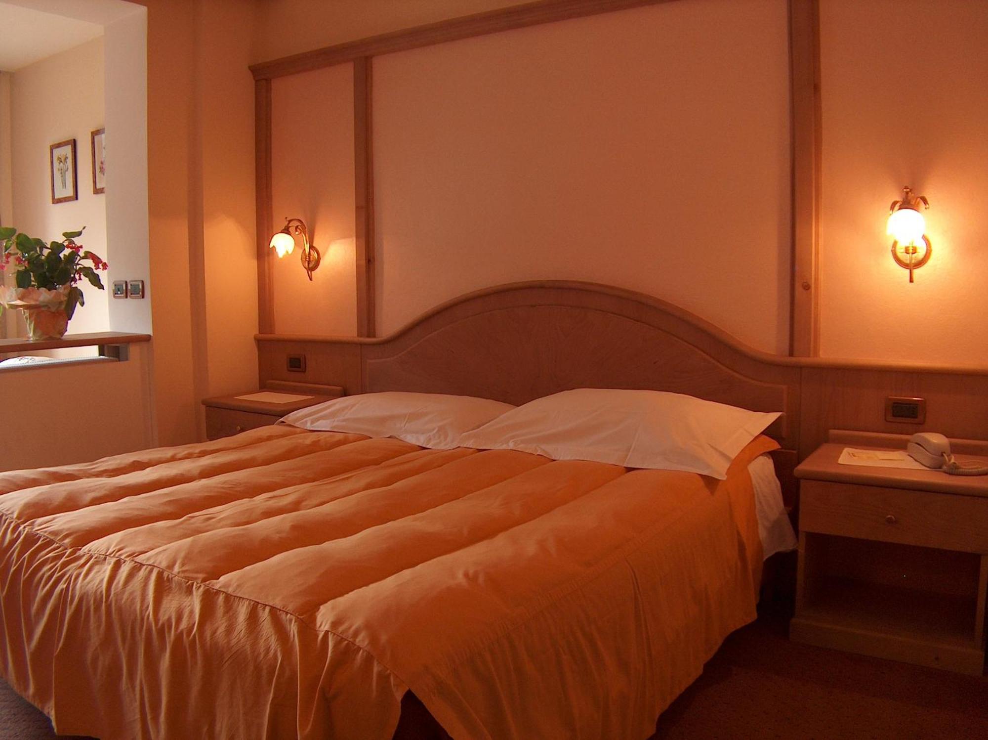 Hotel Catinaccio Rosengarten Моена Екстер'єр фото